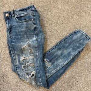 American Eagle Outfitters Distressed Denim ankle Jeans size 25  comfortable